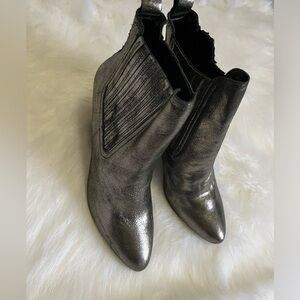 Rosa chá Metallic Boots